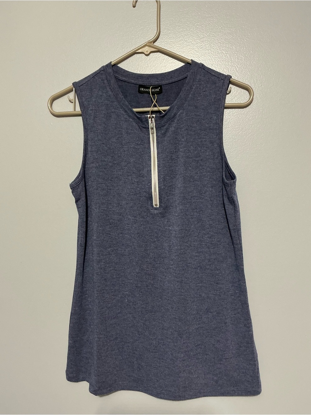 Orandesigne blue tank with 3/4 zipper size S NWT